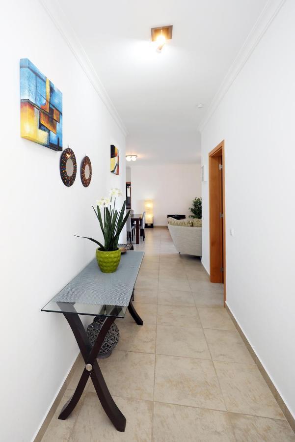 A68 - Palmeiras Paz Apartment Lagos Exteriör bild
