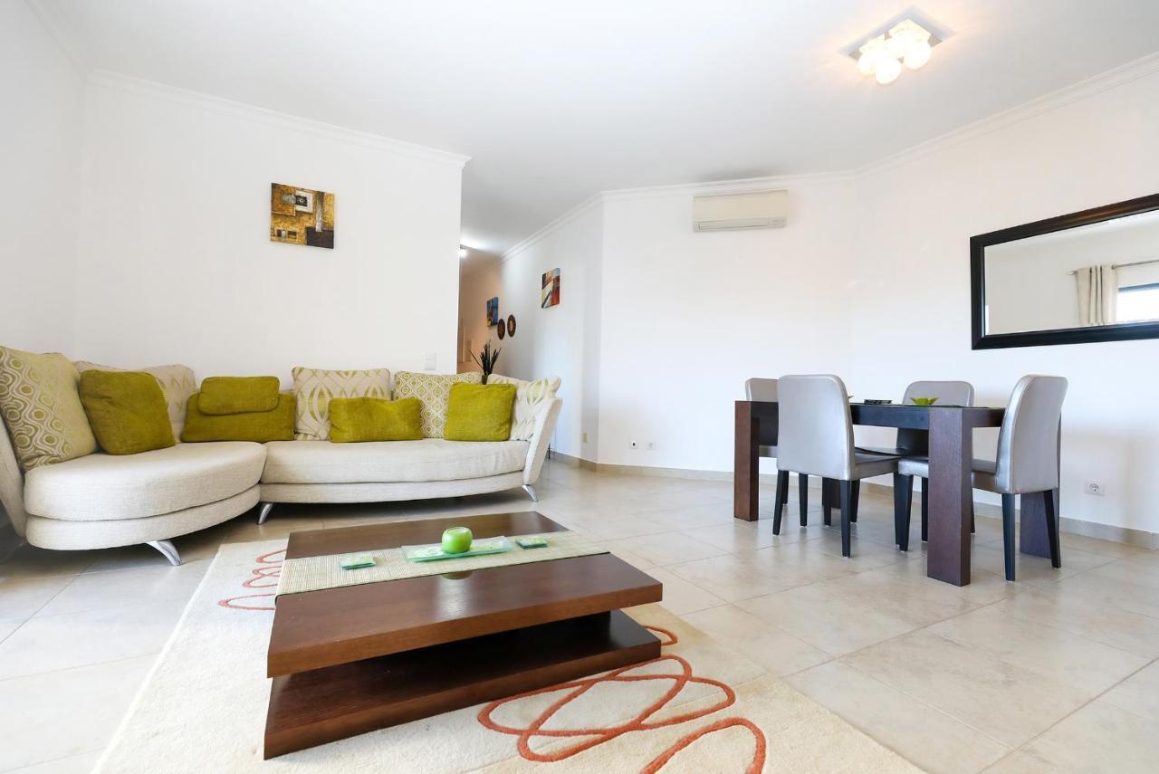 A68 - Palmeiras Paz Apartment Lagos Exteriör bild