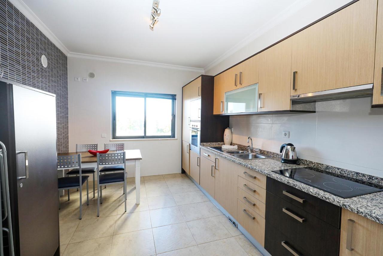A68 - Palmeiras Paz Apartment Lagos Exteriör bild